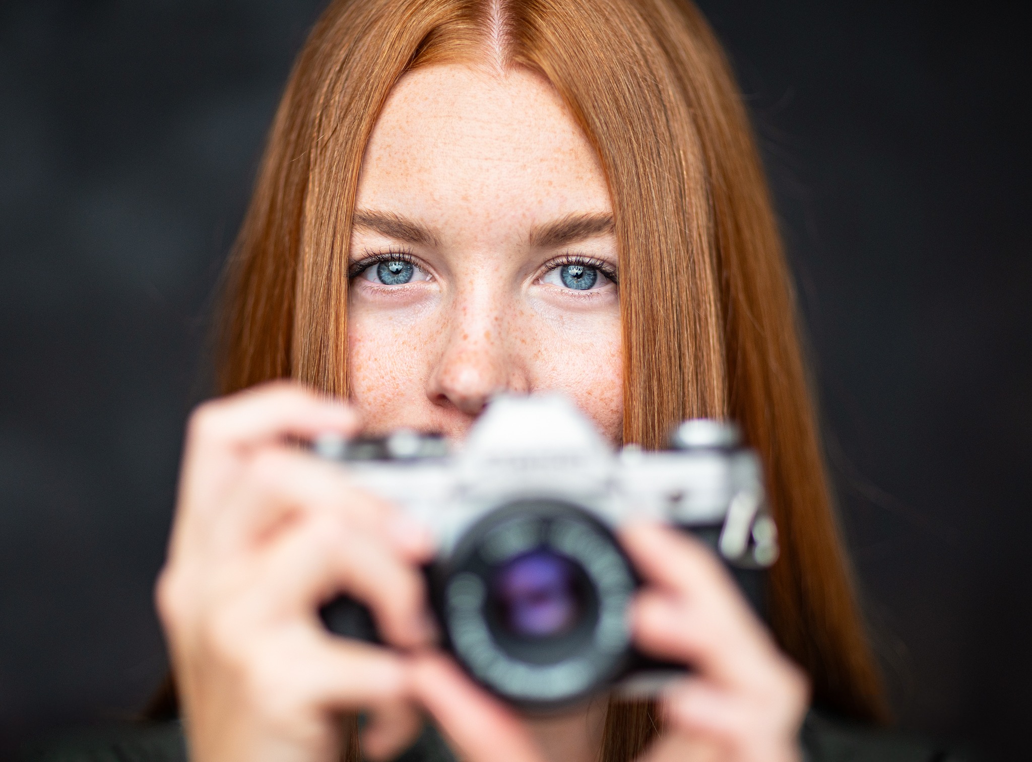 Zoe mit Kamera © Mario Dirks